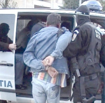 Traficant de persoane, prins de Garda de Coastă